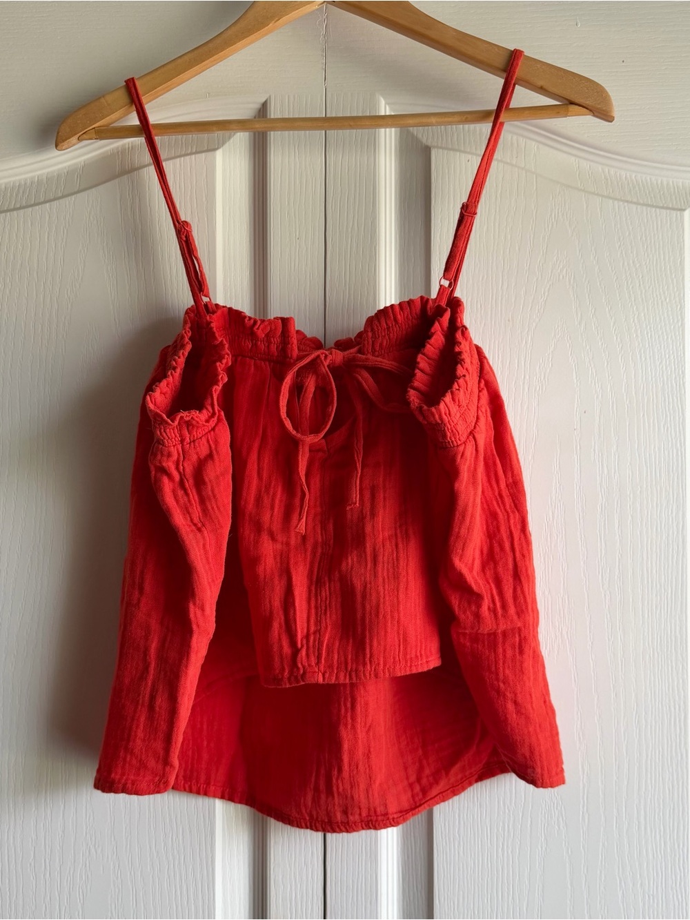 Old Navy Square Neck Crinkle Gauze Knit Tank Top - Picture 4 of 6
